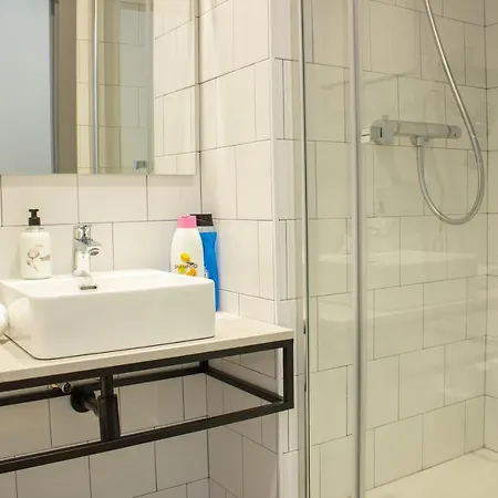 招待所 B4r Self Check In 毕尔巴鄂