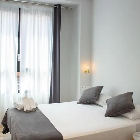 B4r Self Check In 3* 毕尔巴鄂