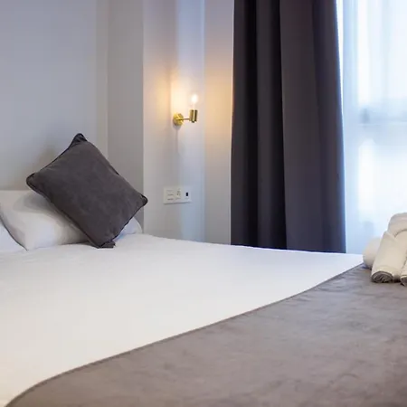 B4r Self Check In בילבאו