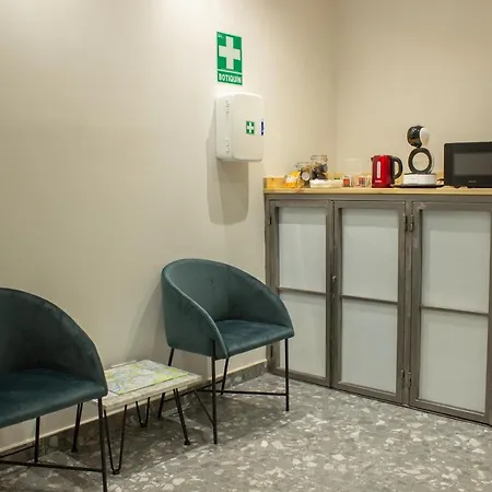 B4r Self Check In בית הארחה 3*